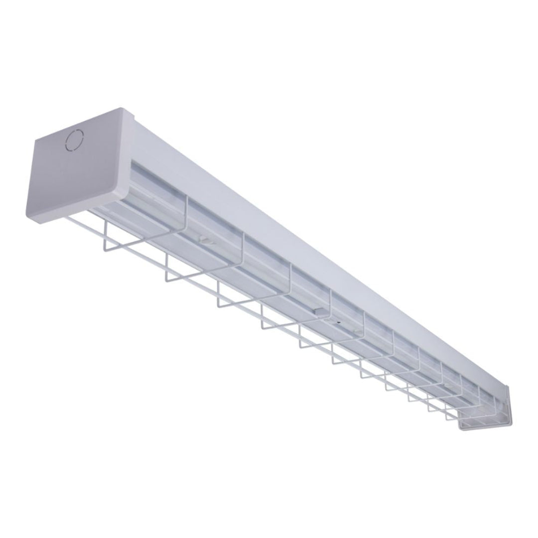 SCI PREMIUM-120-WG - 15W/30W LED Single Colour Wide Body Wire Guard 1200mm Batten
